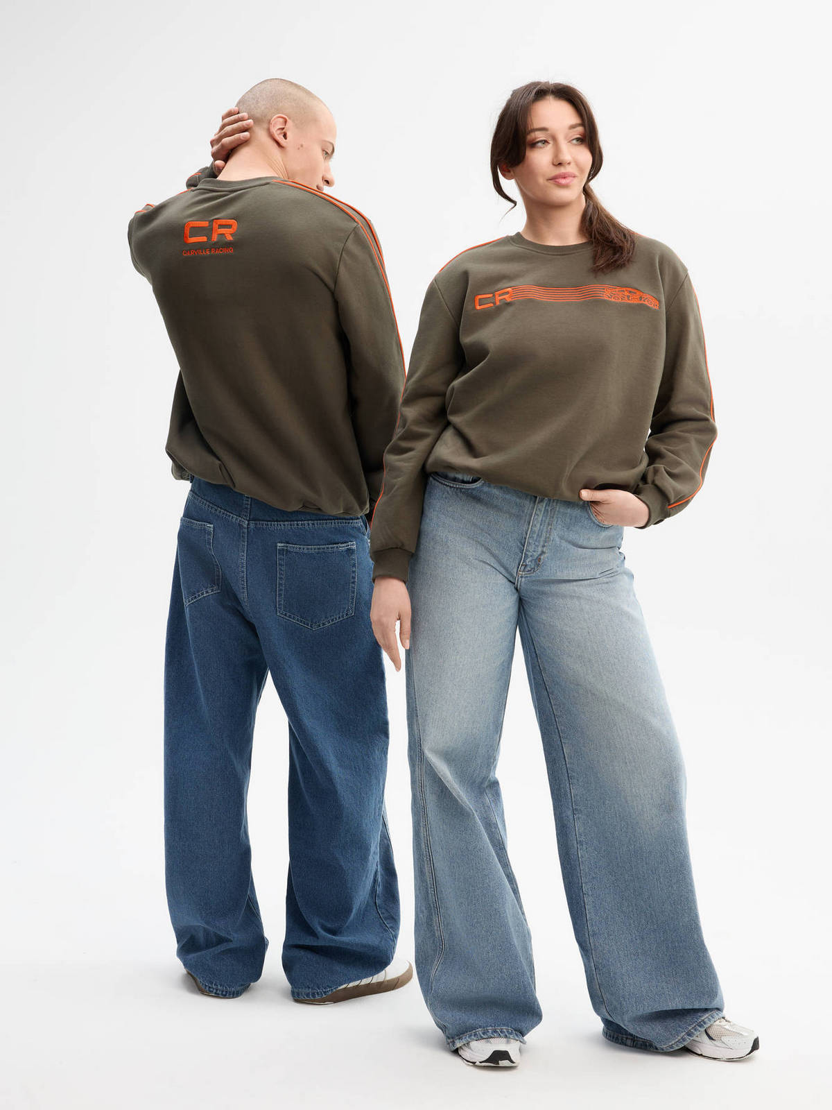 Свитшот хаки Carville Racing 2CR6 