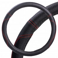 Оплетка на руль, искусст. кожа с перф., черная, красн. прошивка, 38 см/М