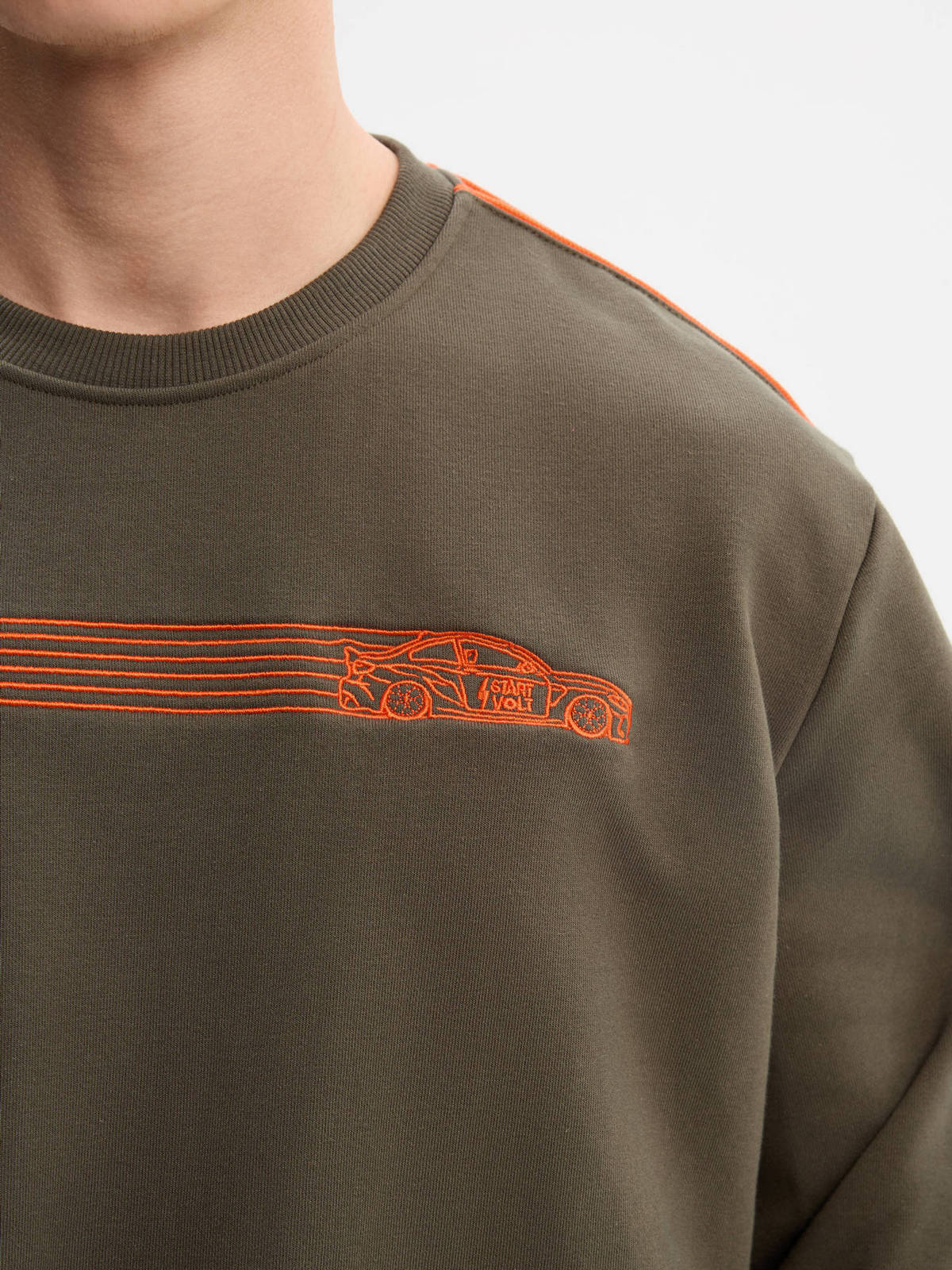 Свитшот хаки Carville Racing 2CR6 