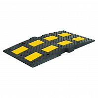 Лежачий полицейский ИДН 900мм(1), средний элемент, со световозвр., резина, черный